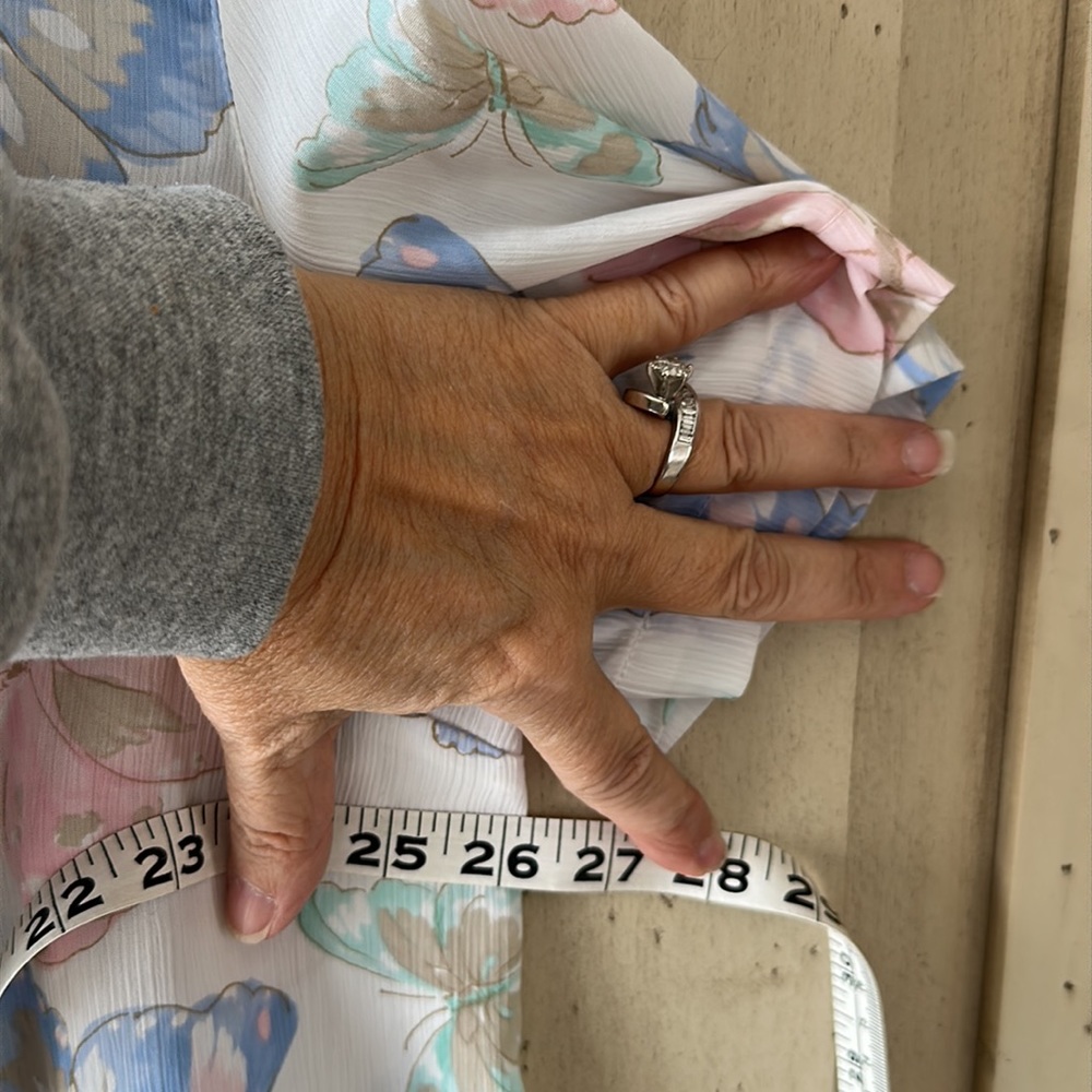 🦋PRETTY PASTEL BUTTERFLY ALFRED DUNNER SIZE 20W DESIGN WITH WHITE BACK GROUND - Picture 7 of 8